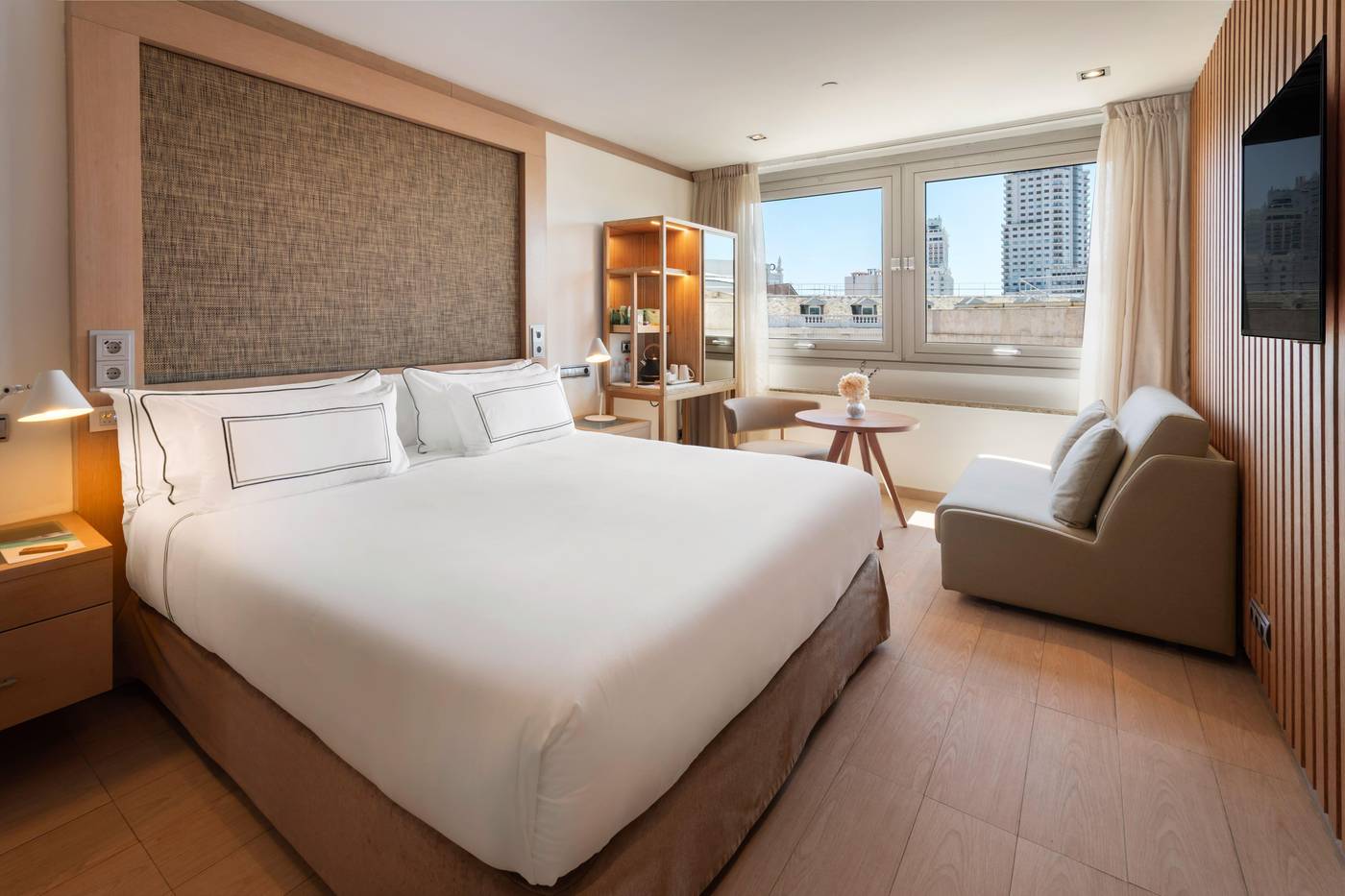 Melia-Madrid-Princesa-Room-34