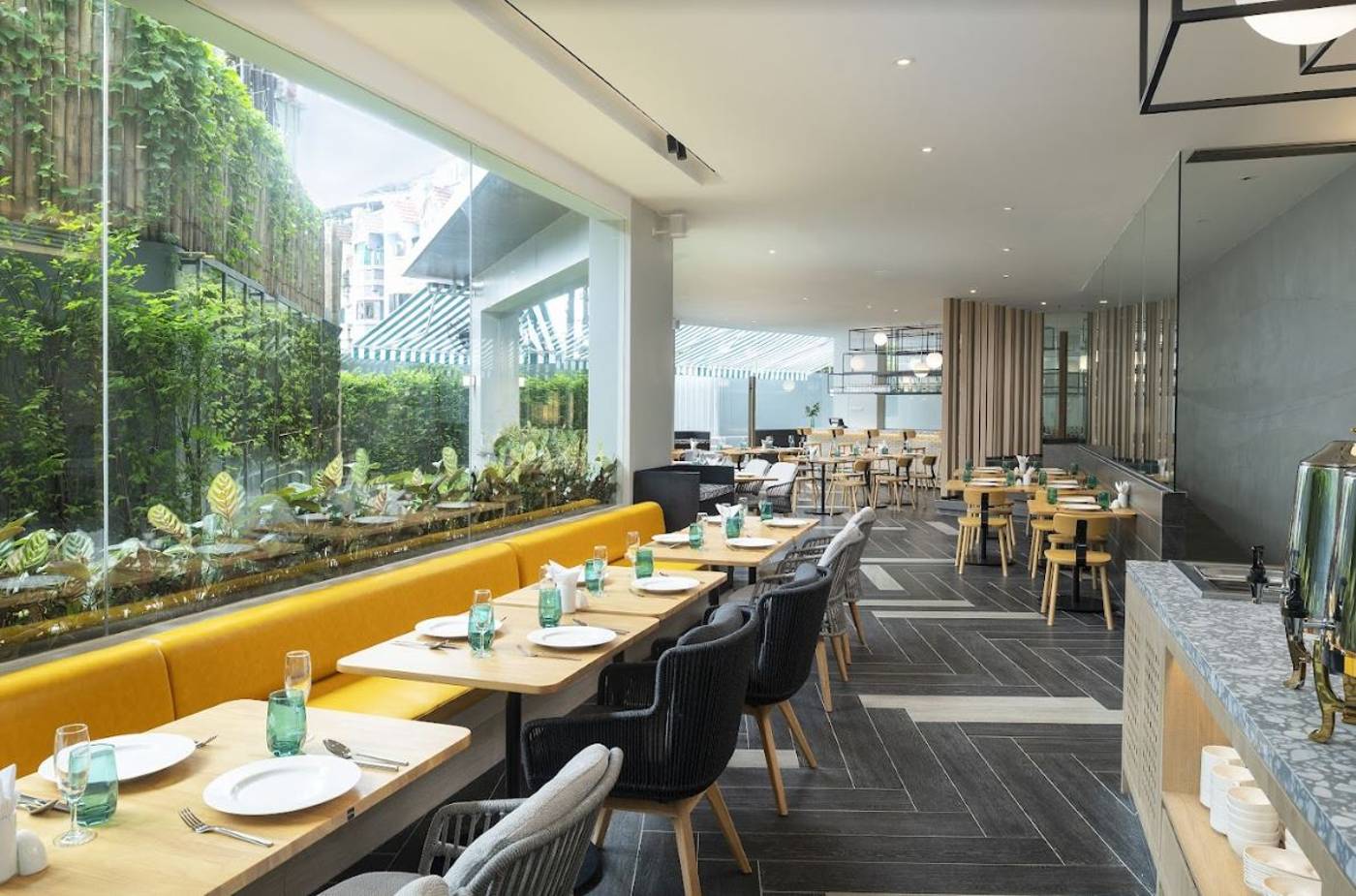 JonoX-Phuket-Karon-Restaurant-14