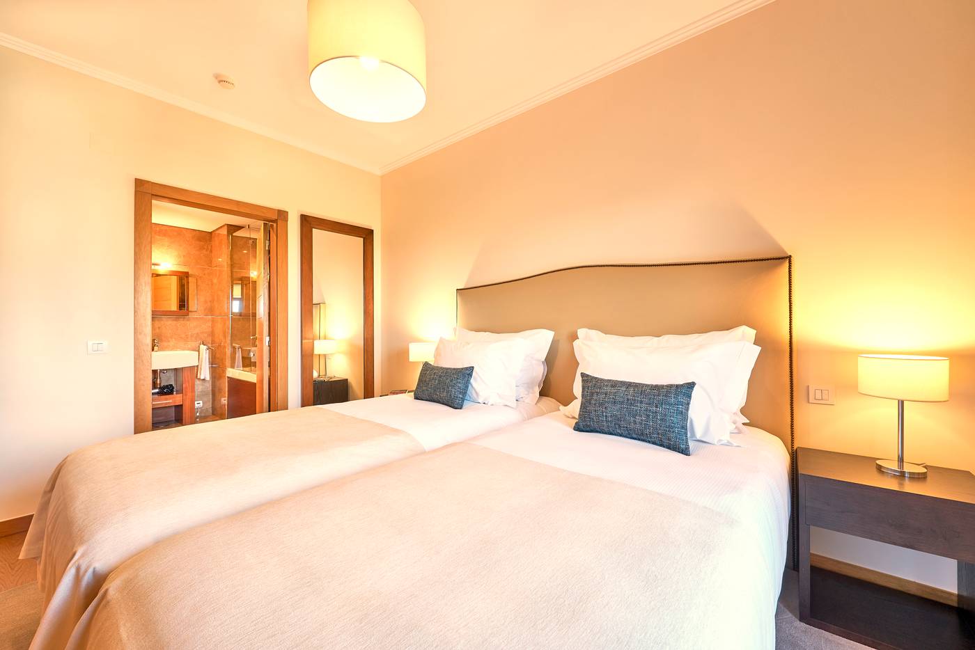 Cascade-Wellness---Lifestyle-Resort-Room-46