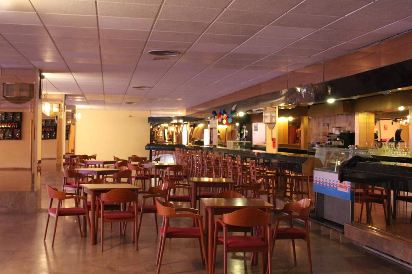 Esplendid-Bar-45