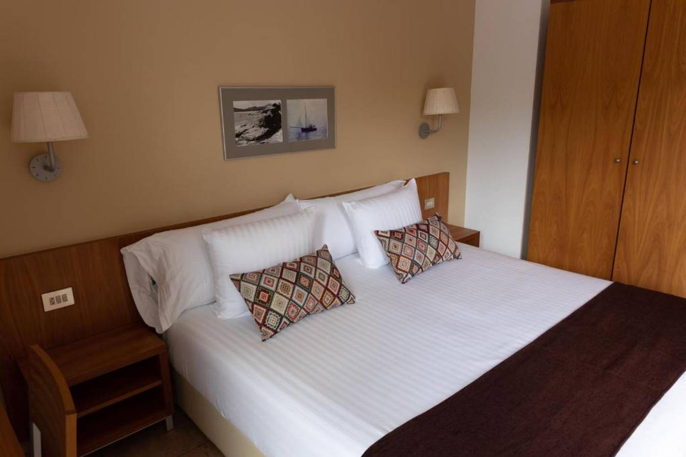 NM-suites-Hotel-Room-24