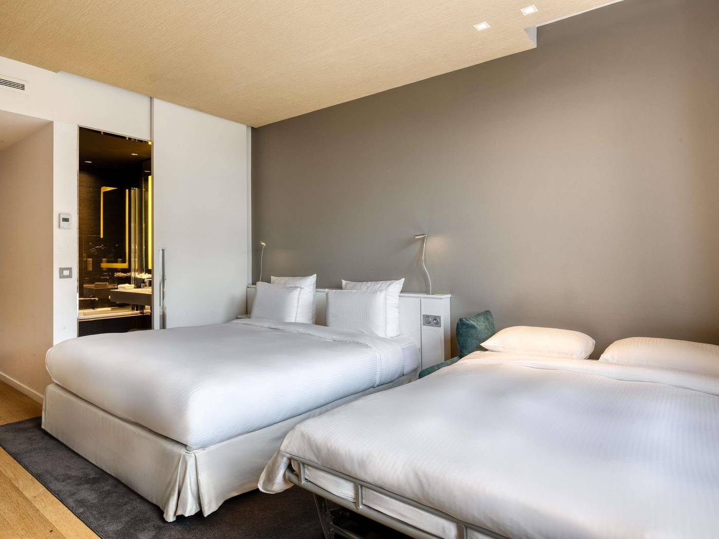 Pullman-Brussels-Centre-Midi-Room-40