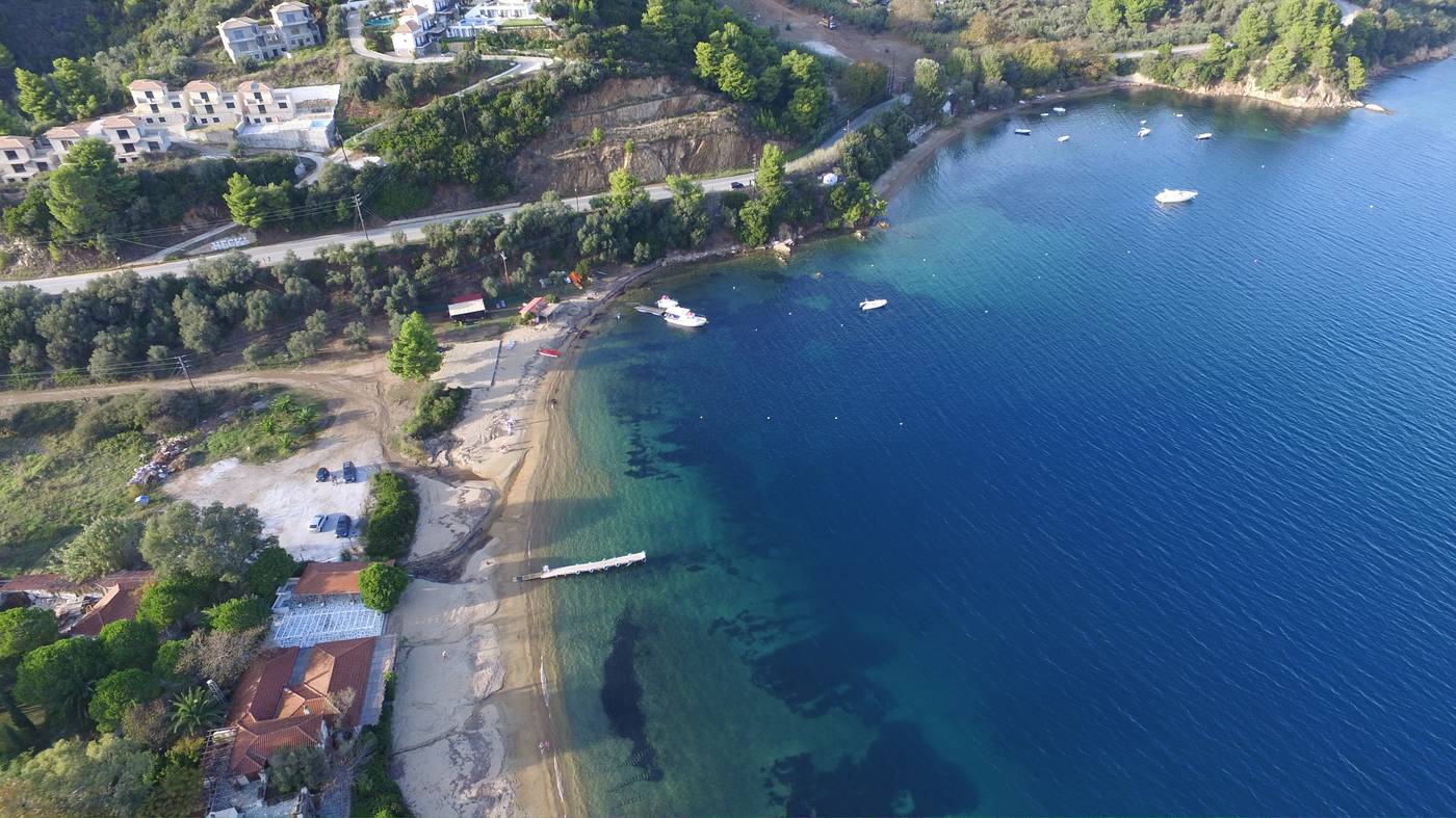 Kanapitsa-Mare-Beach-12