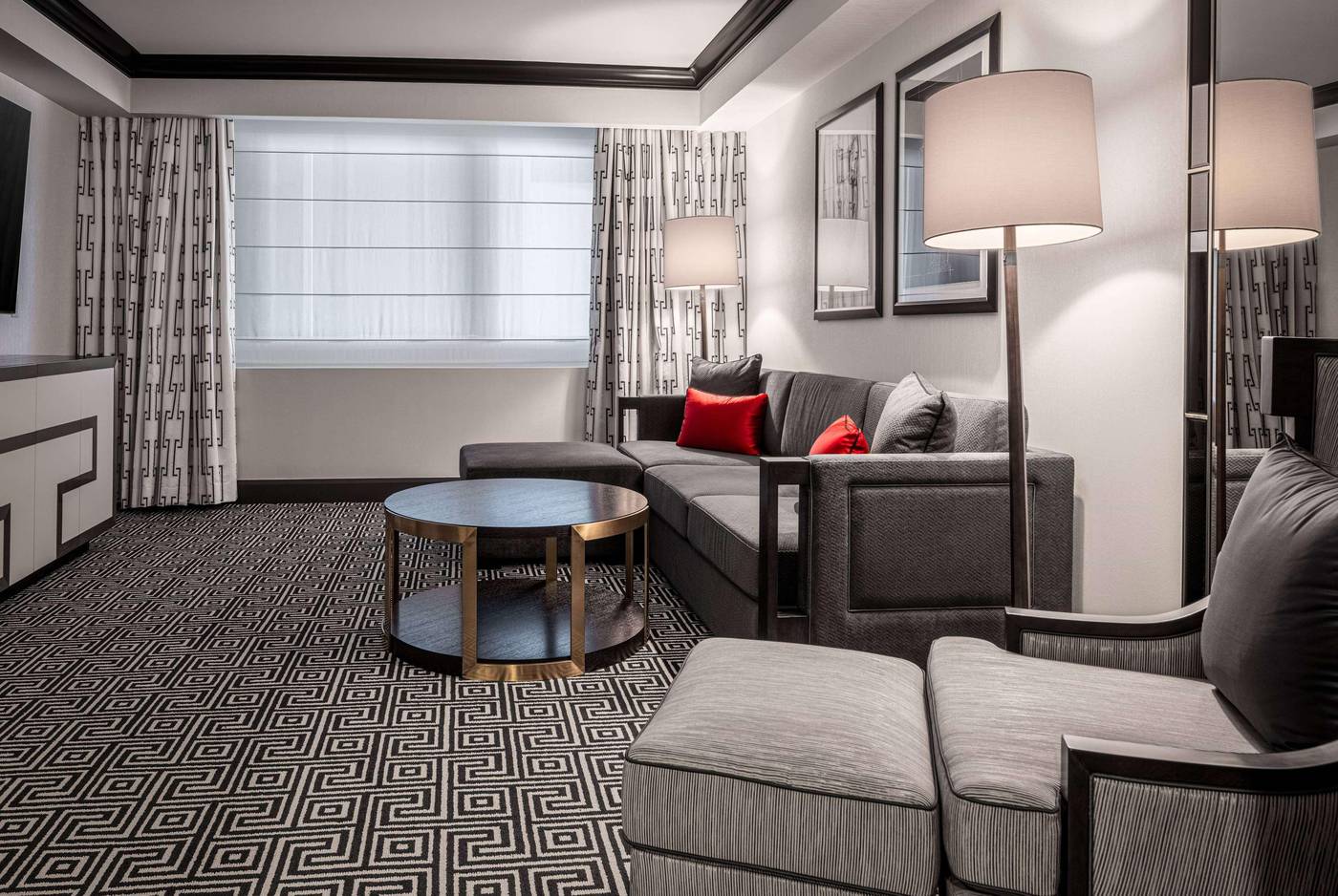 Caesars-Palace-Room-46