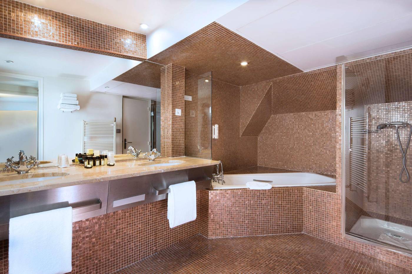 Hotel-Opera-d-Antin-Room-27