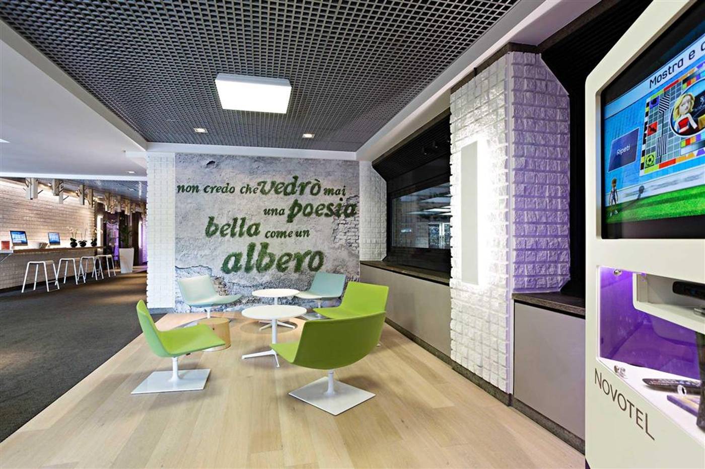 -o-Hostel-Milano-Ca--Granda-Lobby-3