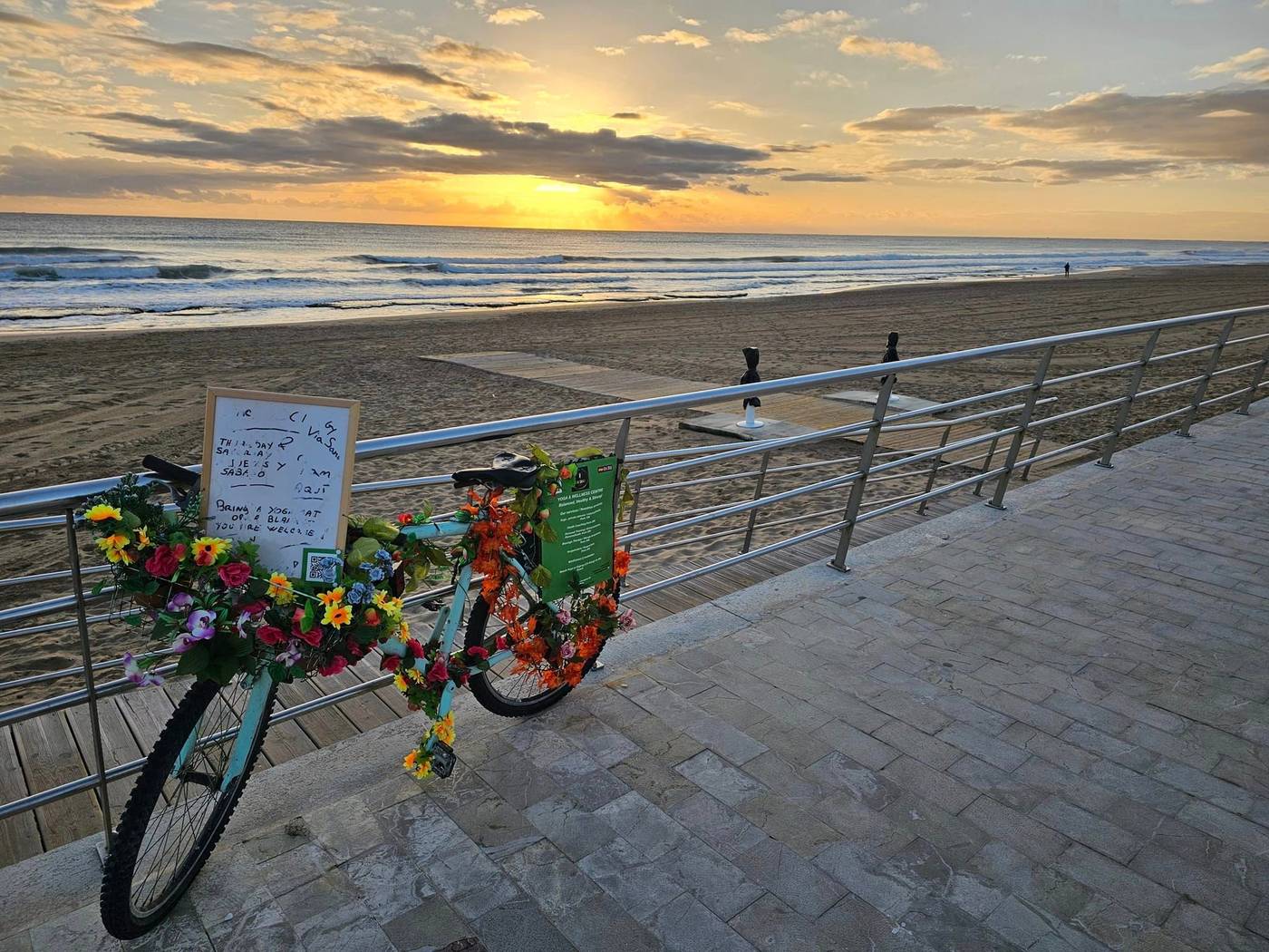 Lloyds-Beach-Club-Beach-67