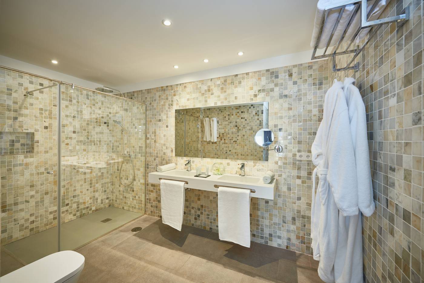 Flamingo-Beach-Mate-Room-42