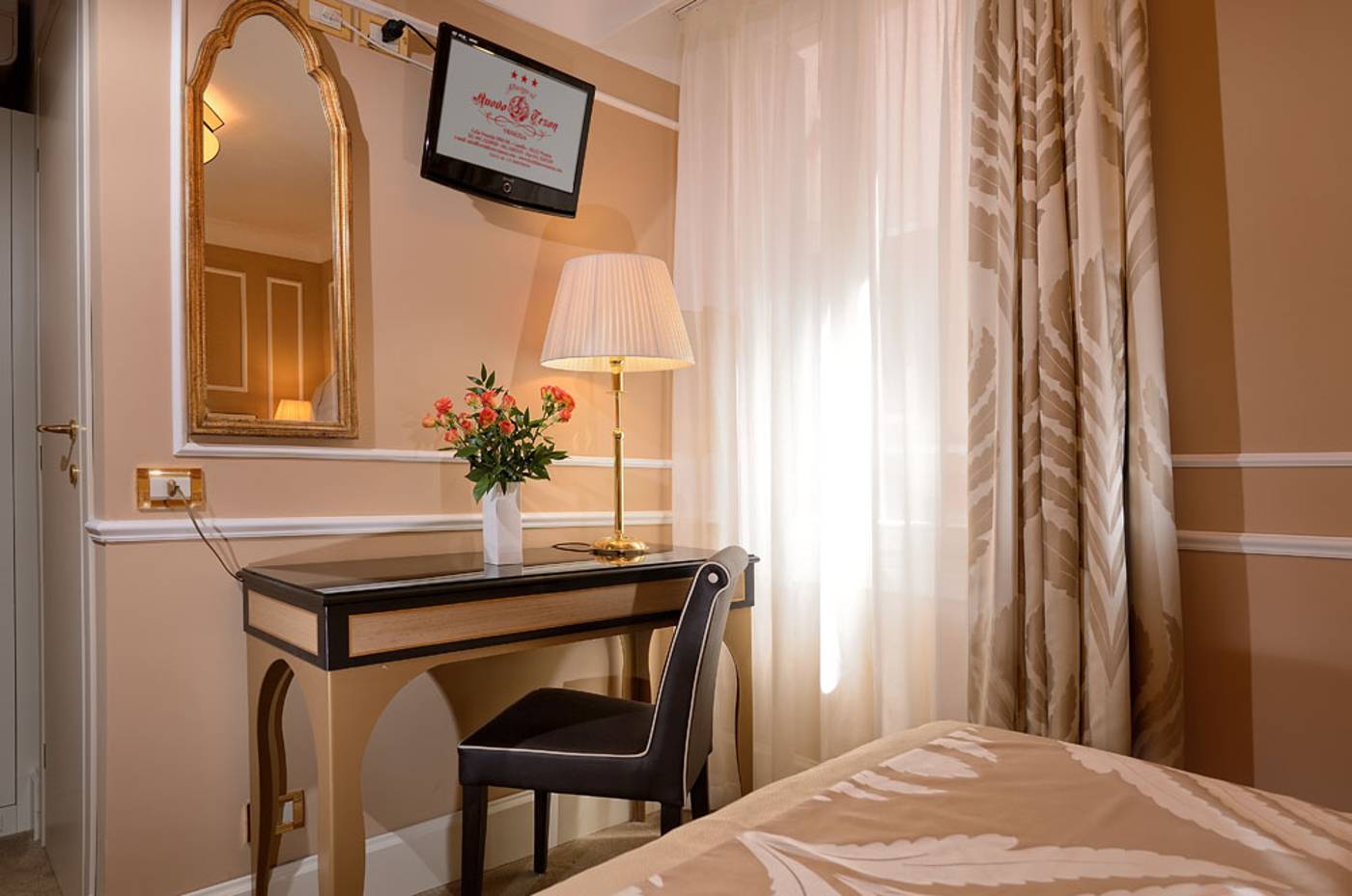 Al-Nuovo-Teson-Room-2