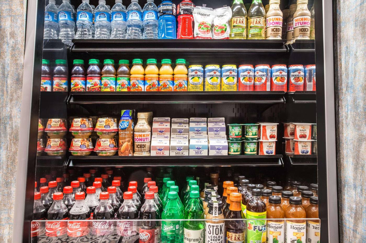 Hilton-Garden-Inn-NY-West-35-Street-General-view-32