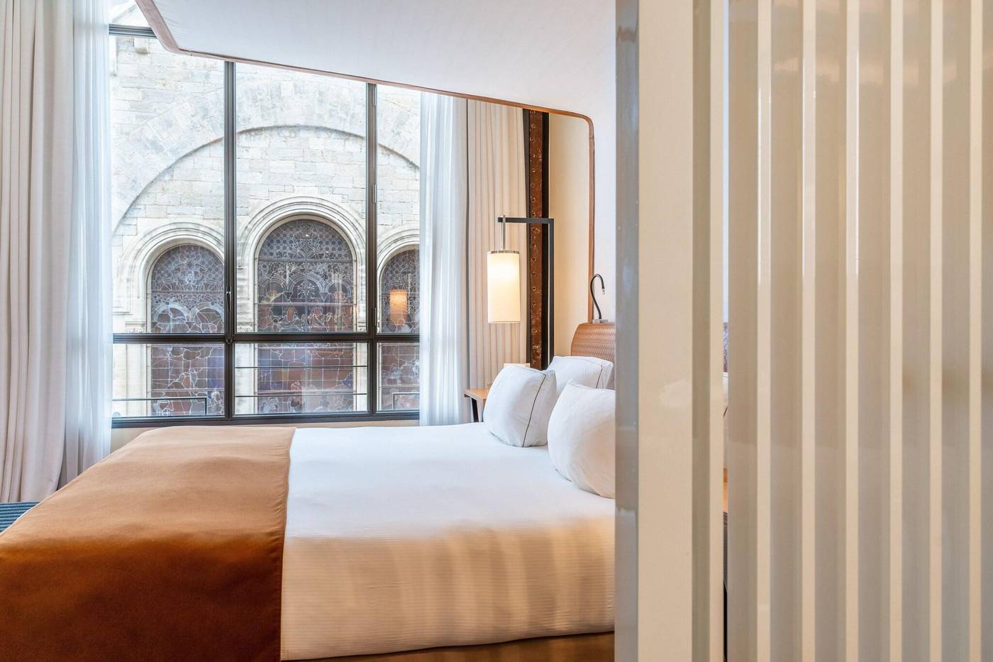 Five-Seas-Hotel-Room-38