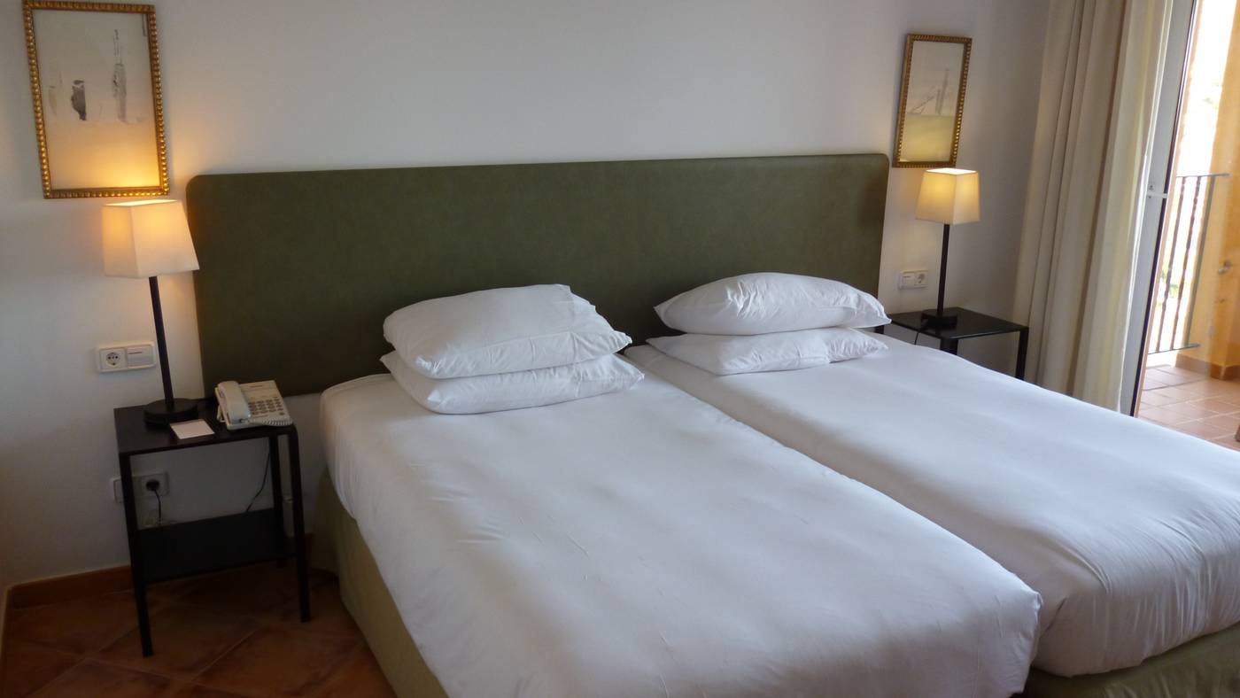 La-Manga-Club-Las-Lomas-Village-Room-28