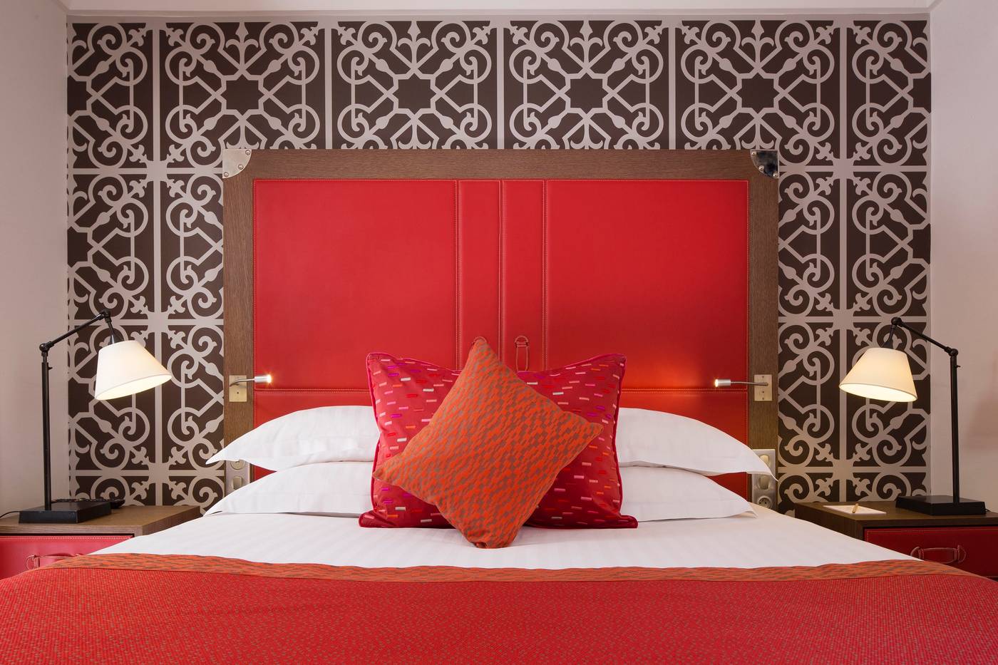 Phileas-Lazare---Spa-Room-42