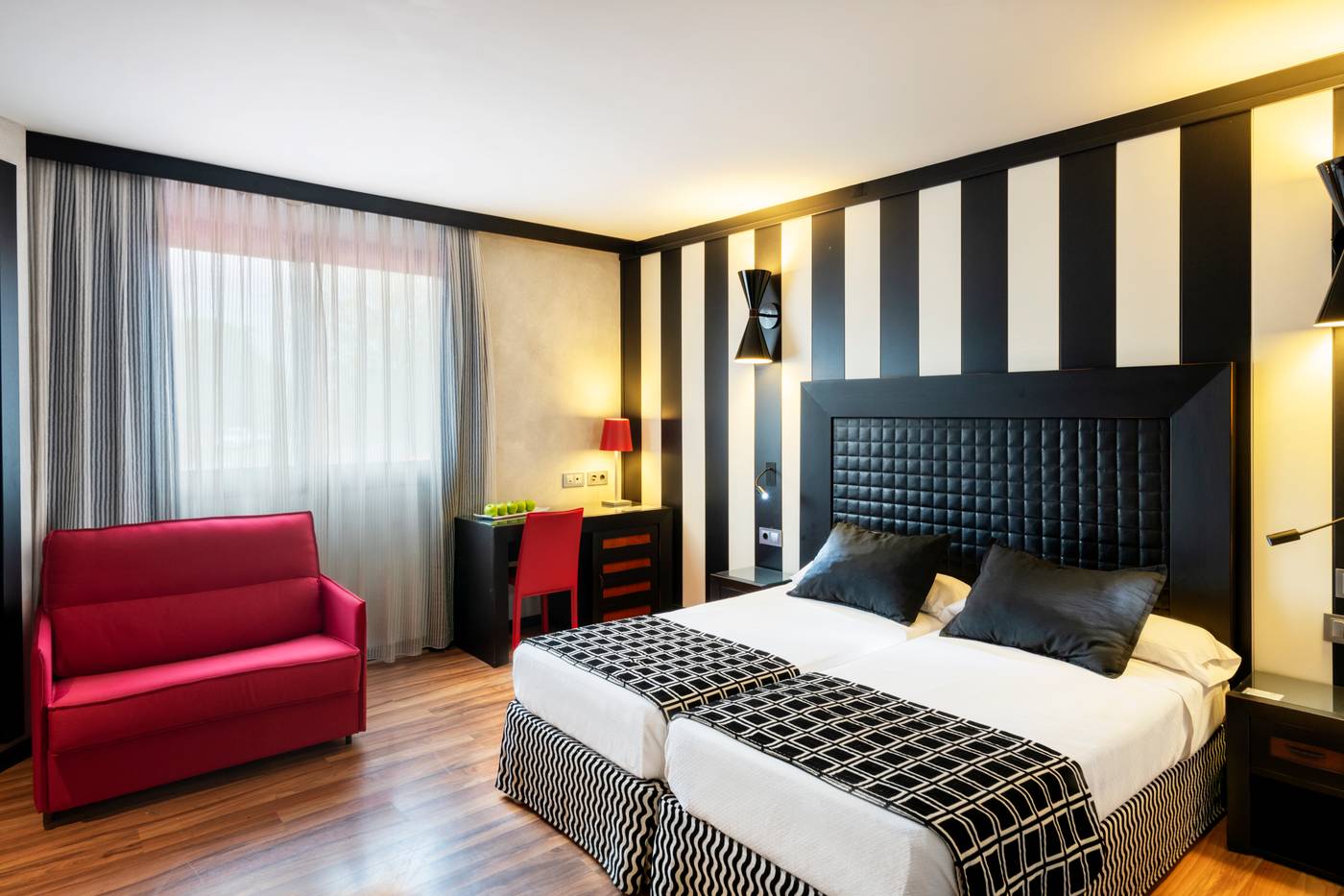 Salles-Hotel-Aeroport-de-Girona-Room-14