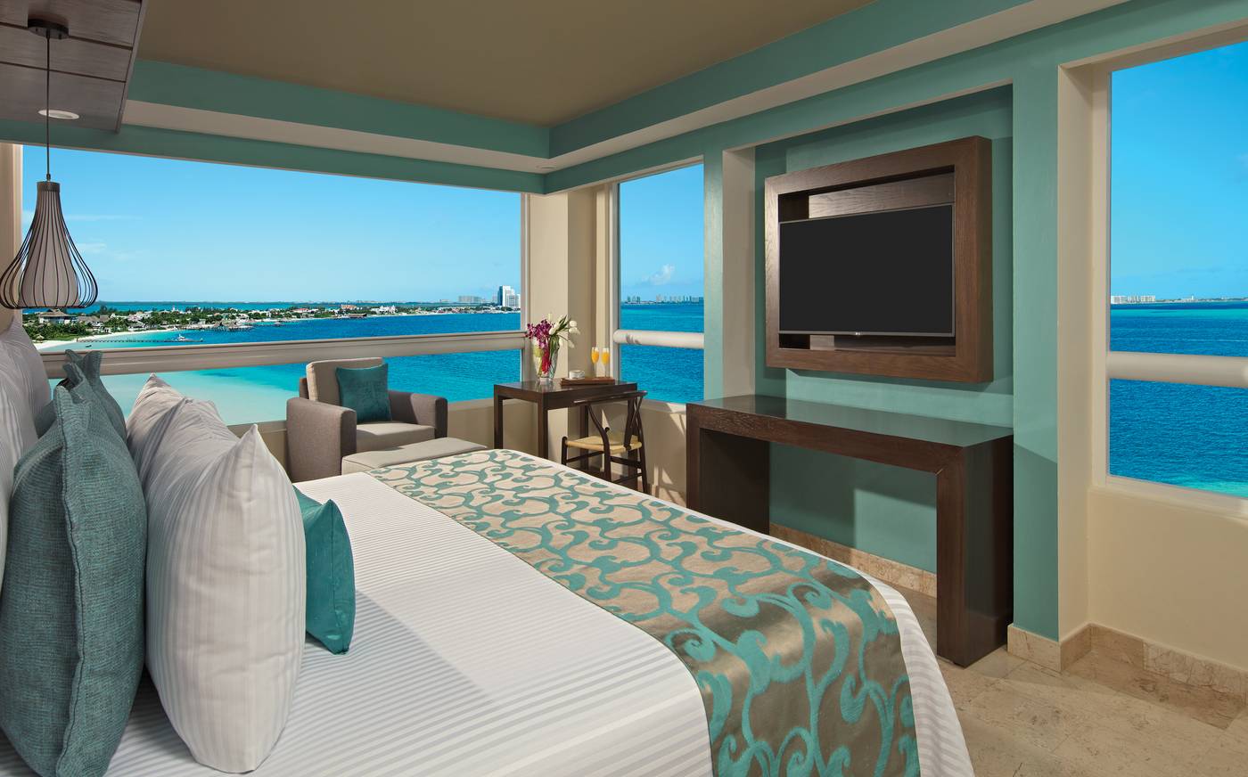 Dreams Sands Cancun Resort & Spa