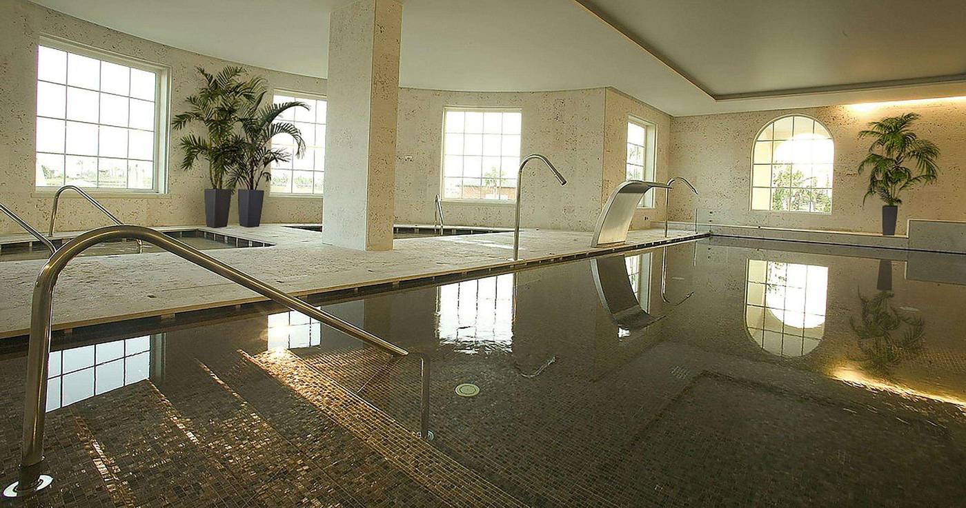 Domes-Lake-Algarve-Pool-69