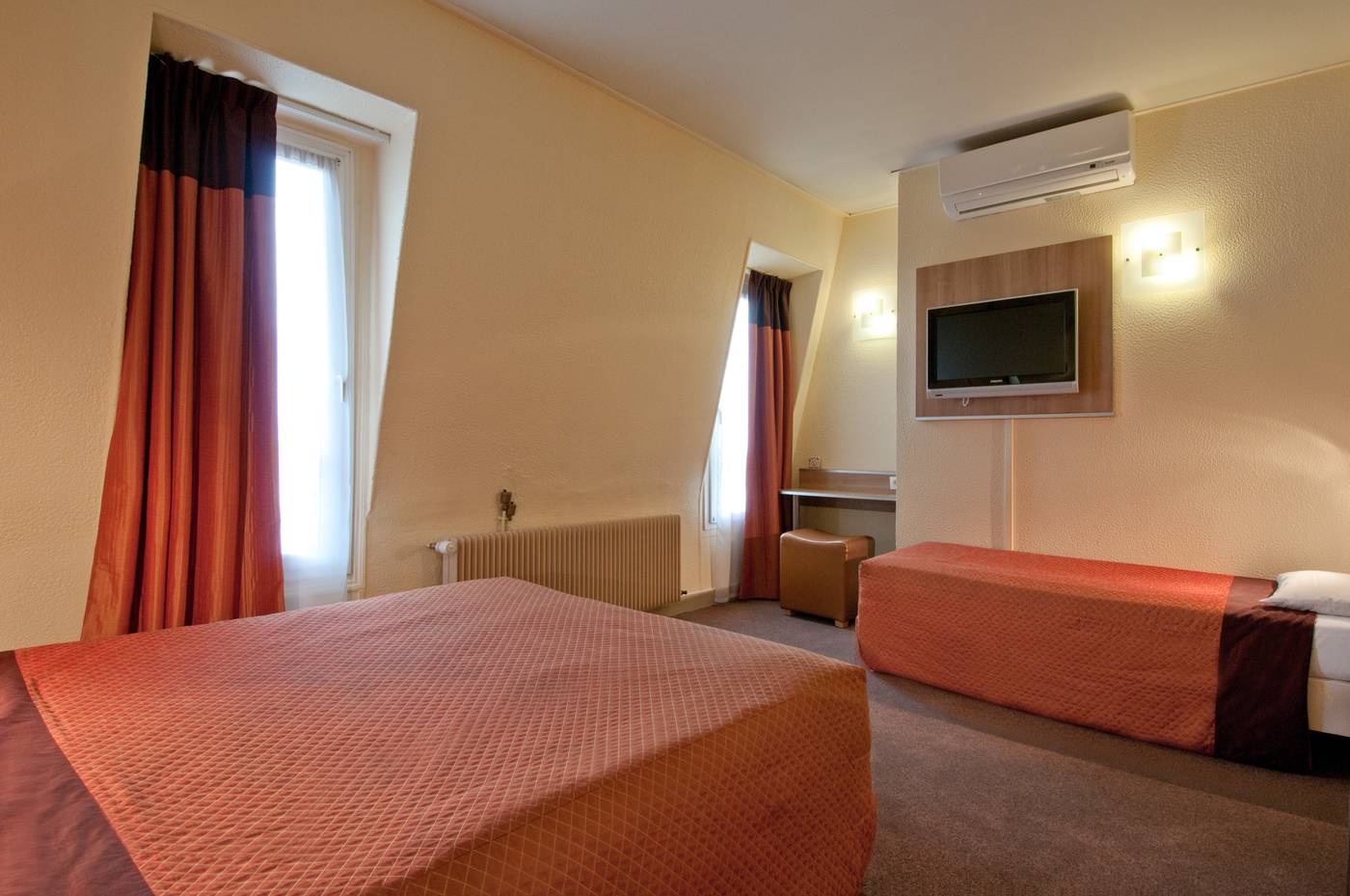 France-Quartier-Latin-Room-18