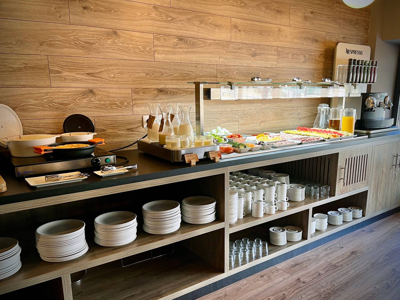 Acta-Madfor-Hotel-Restaurant-42