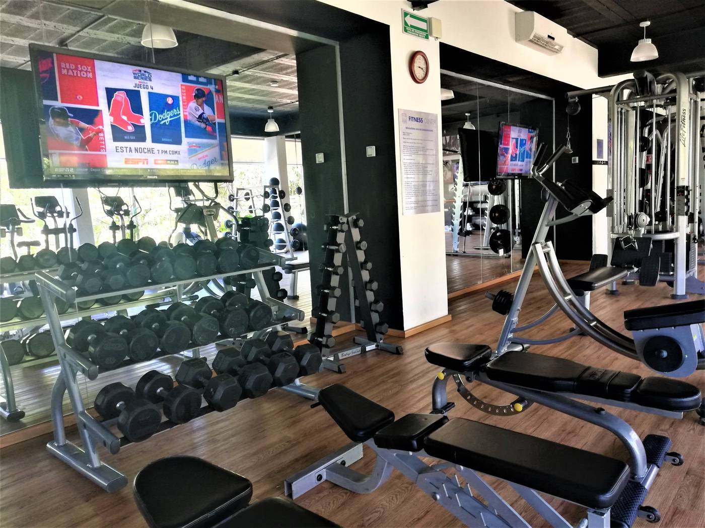 Essence-at-the-Fives-Beach-Sports-and-Entertainment-73