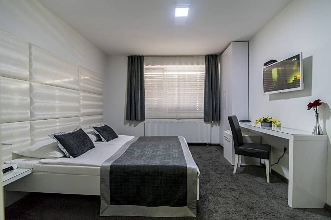 Cool Zagreb Airport-Croatia-VELIKA GORICA-General view-5