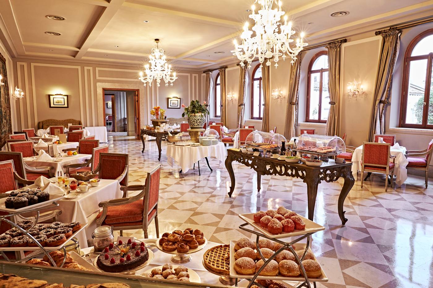 San-Clemente-Palace-Kempinski-Hotel-Venice-Restaurant-55