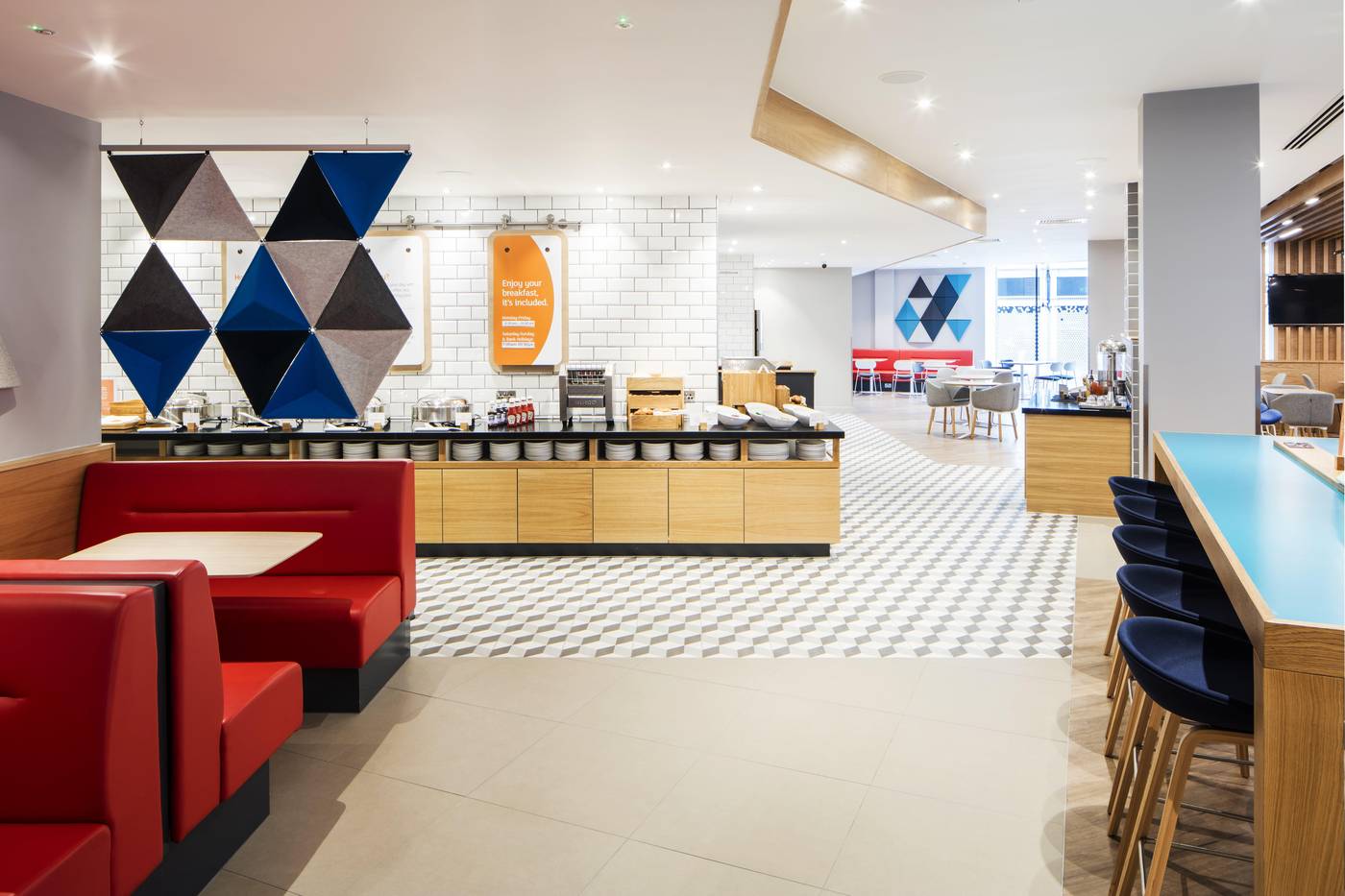 Holiday-Inn-Express-Dublin-City-Centre-Restaurant-21