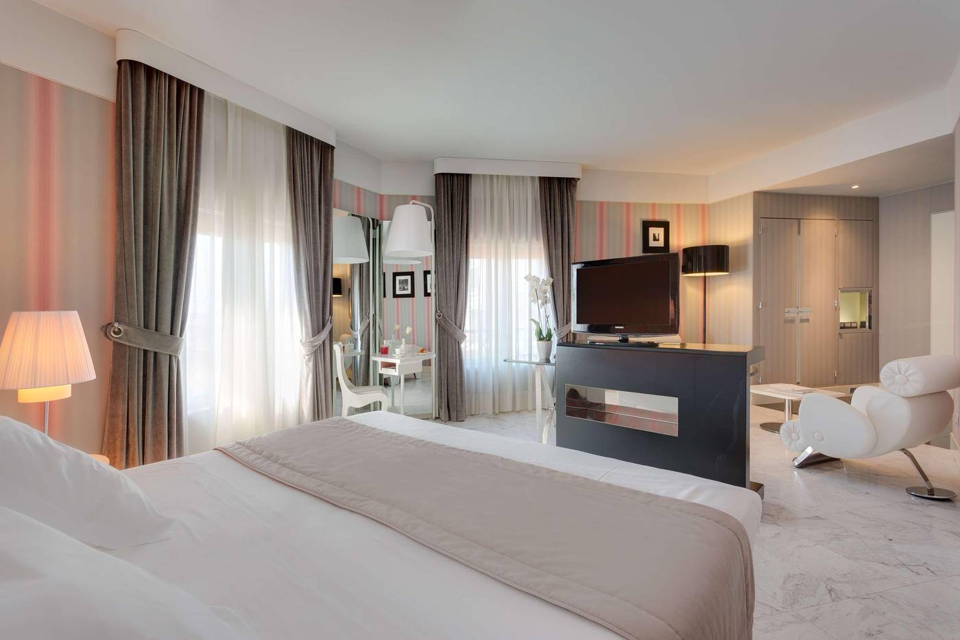 Grand-Hotel-Palace-Room-23