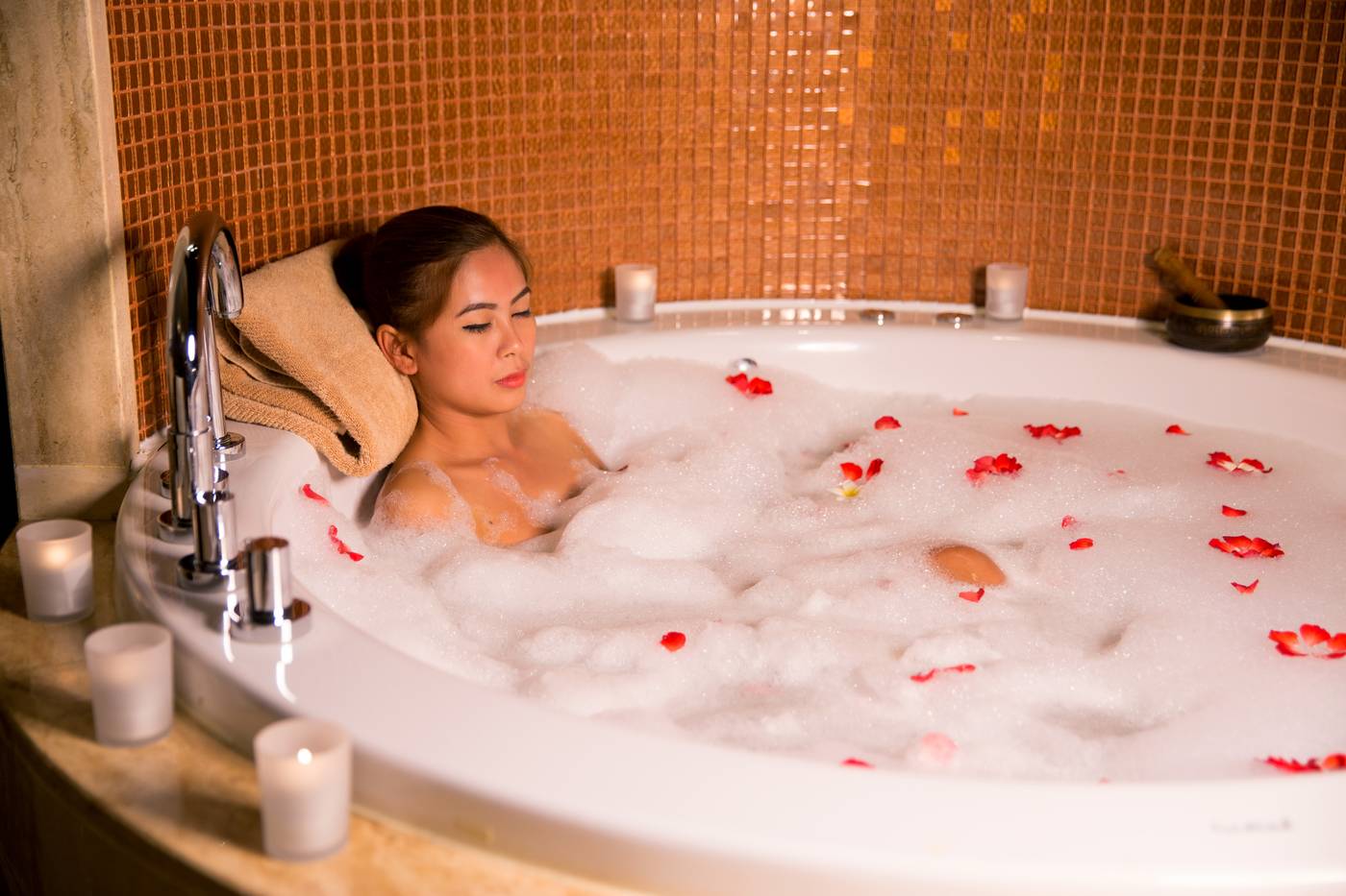 Centara-Grand-Beach-Resort-Phuket-Sports-and-Entertainment-80