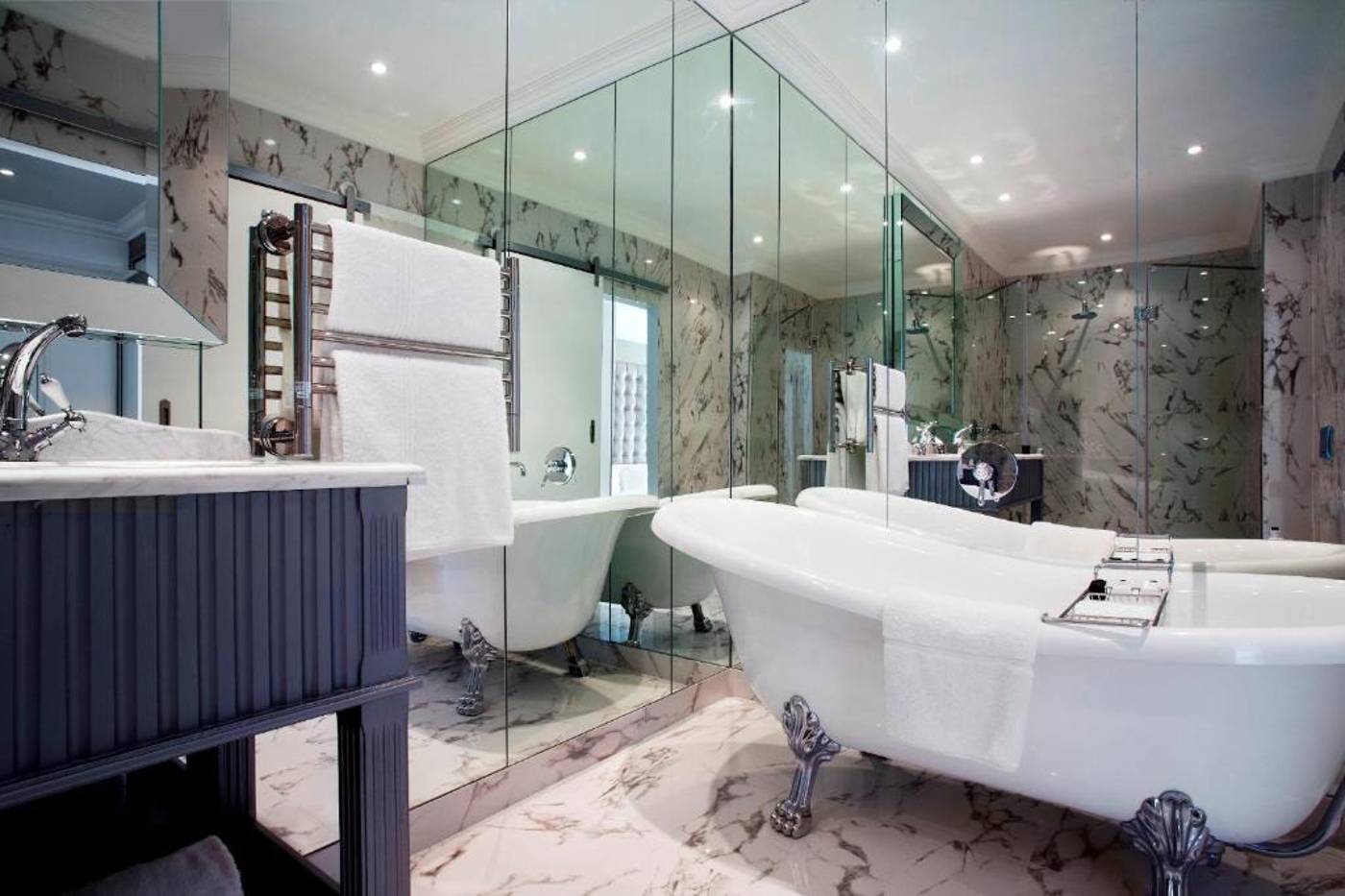 The-Marly-Boutique-Hotel---Spa-Room-32