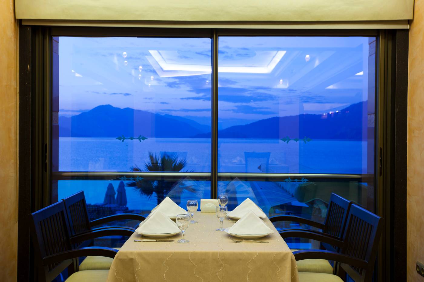 Orsmaris-Boutique-Hotel-Lobby-32