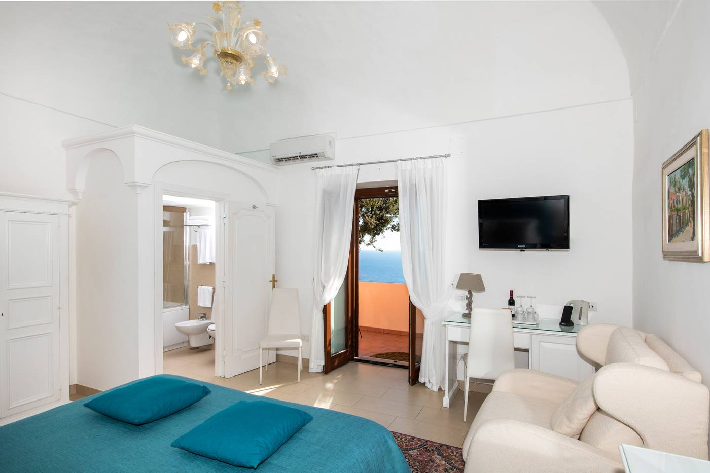 Hotel-Villa-Gabrisa-Room-5