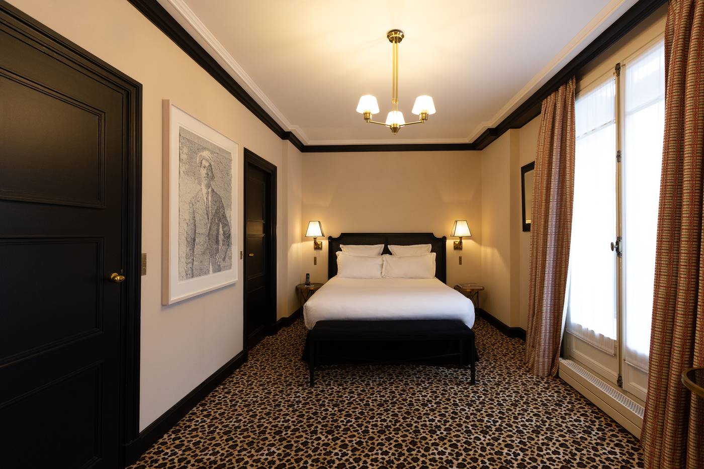 West-end-Paris-Room-58