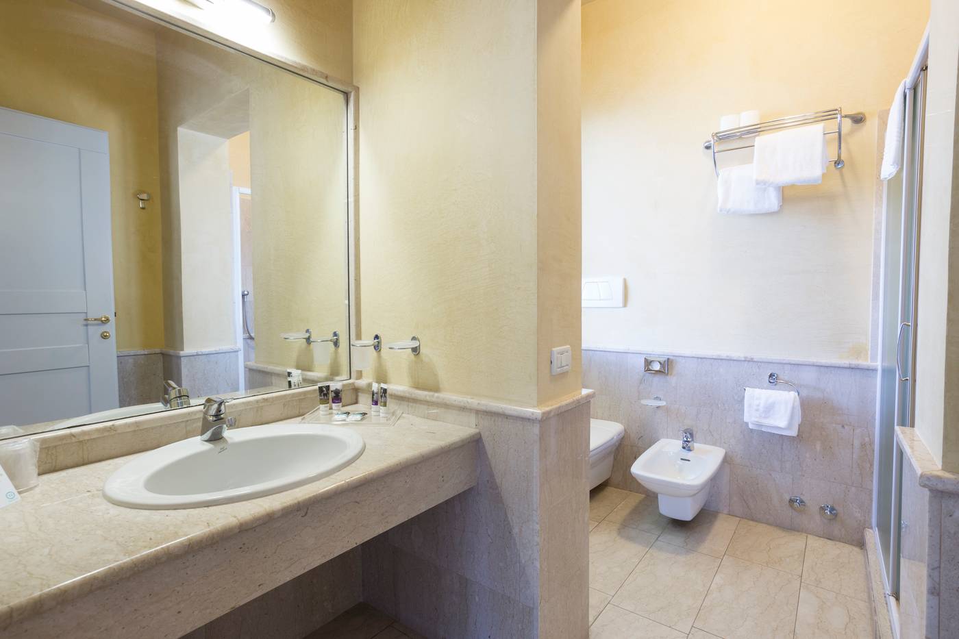 TH-Tirrenia---Green-Park-Resort-Room-33