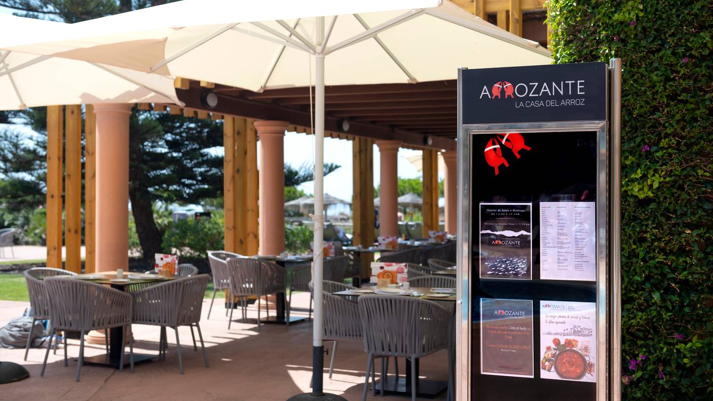 Barcelo-Punta-Umbr----a-Mar-Restaurant-28