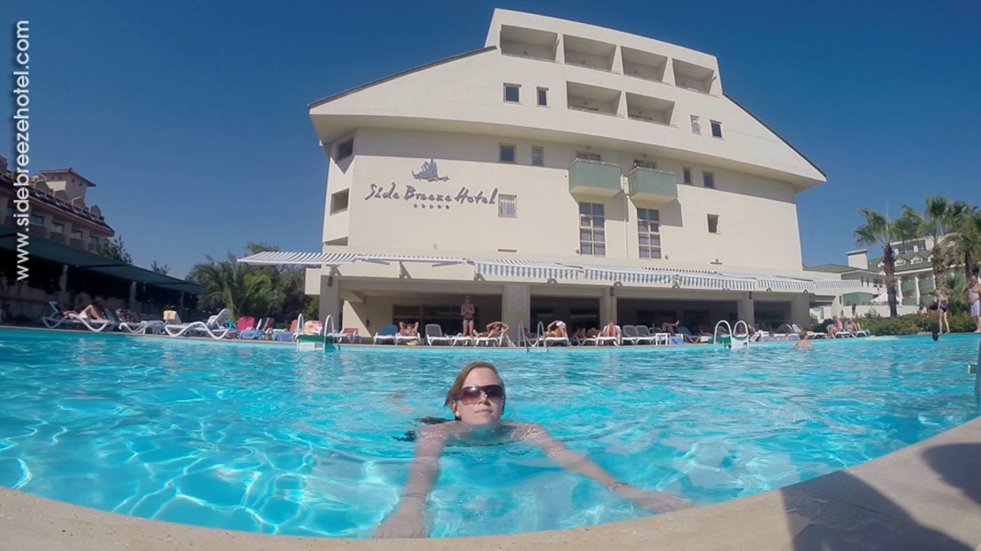 Side-Breeze-Hotel-Pool-12