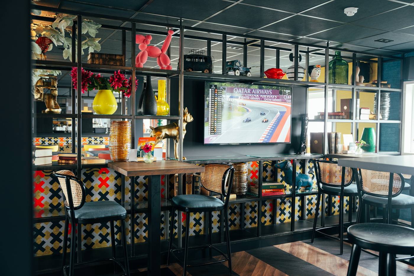 Botel-Sports-and-Entertainment-18