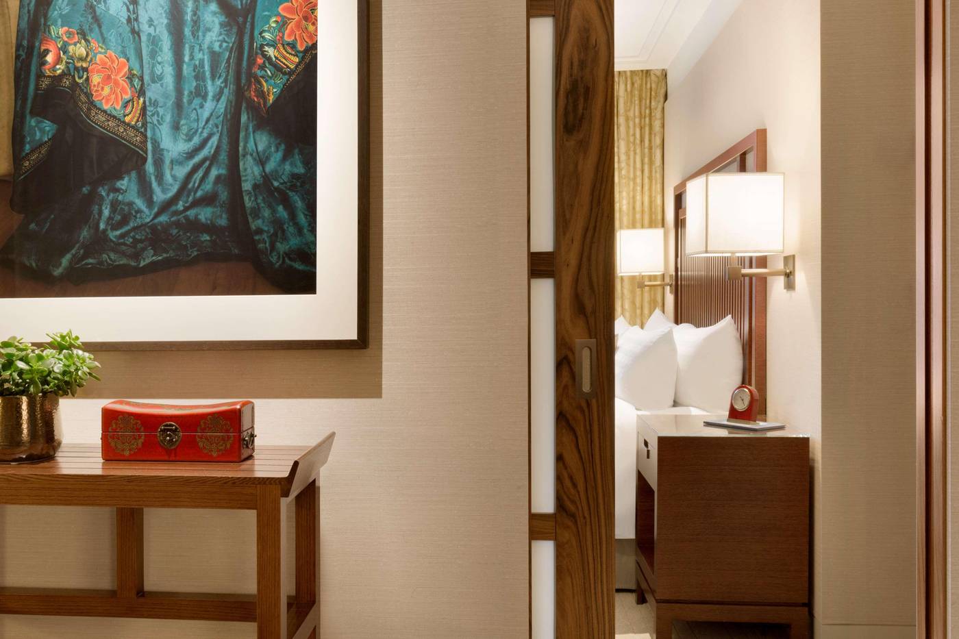 Shangri-La-Vancouver-Room-48