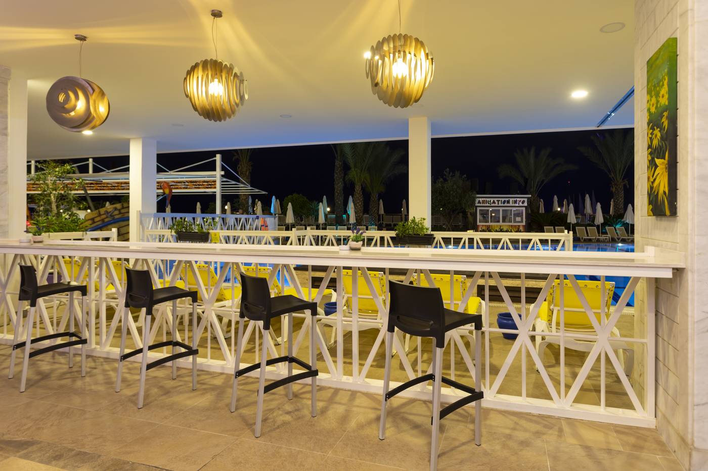 Orange-County-Resort-Hotel-Alanya-Bar-28
