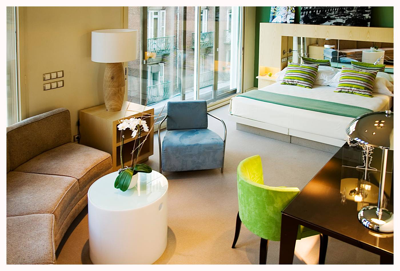 Room-Mate-Alicia-Room-27