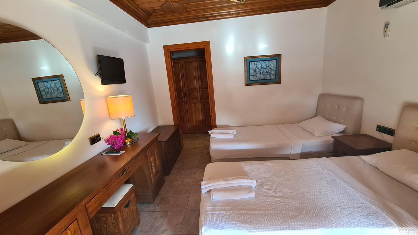 BC-Spa-Hotel-Room-32