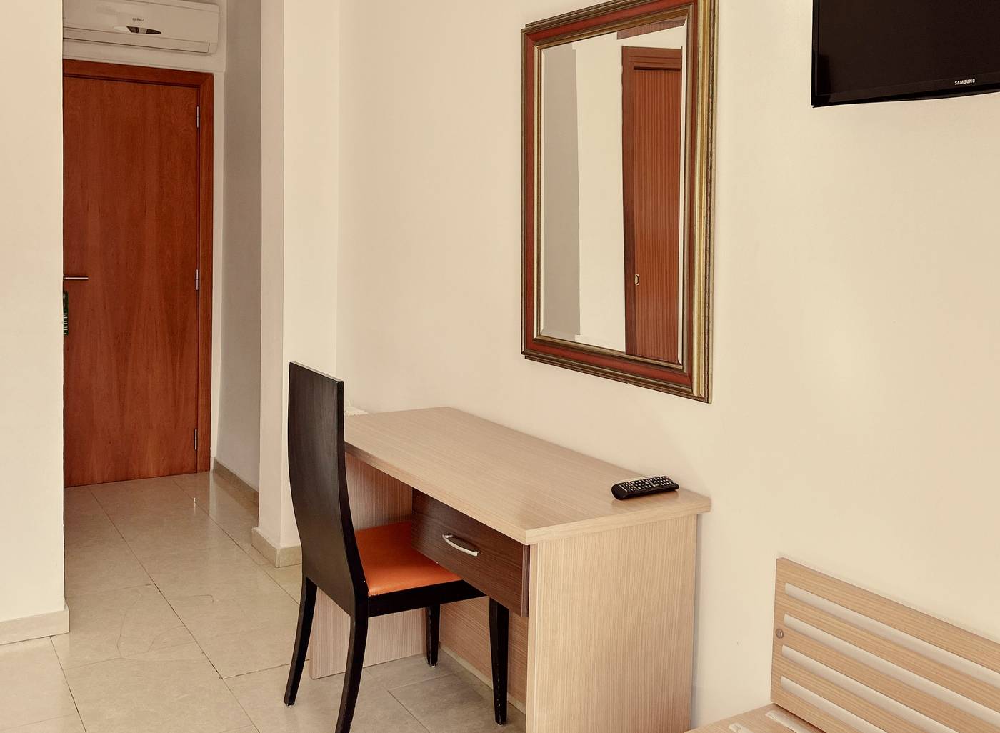 Primavera-Hotel-Benidorm-Room-7