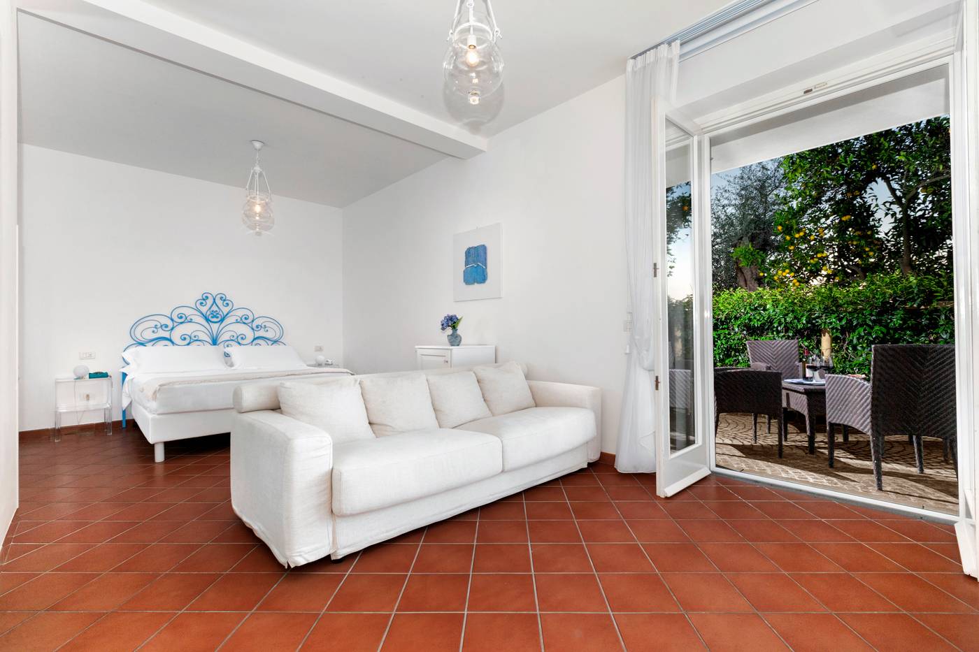 Villa-Oriana-Relais-Room-25