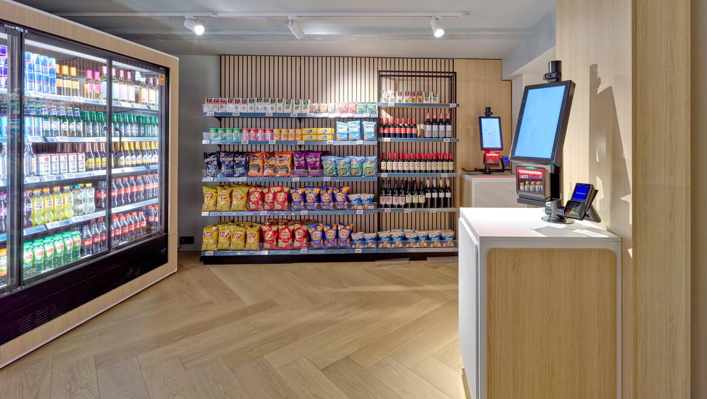 Best-Western-Eden-Hotel-Lobby-20