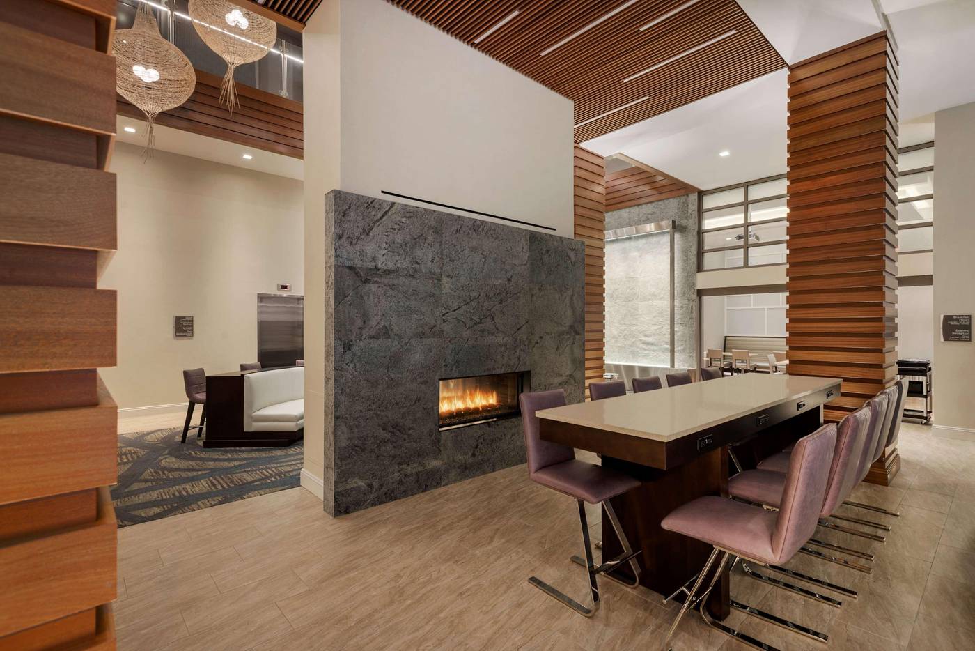 Homewood-Suites-by-Hilton-New-York-Midtown-Manhatt-Lobby-9