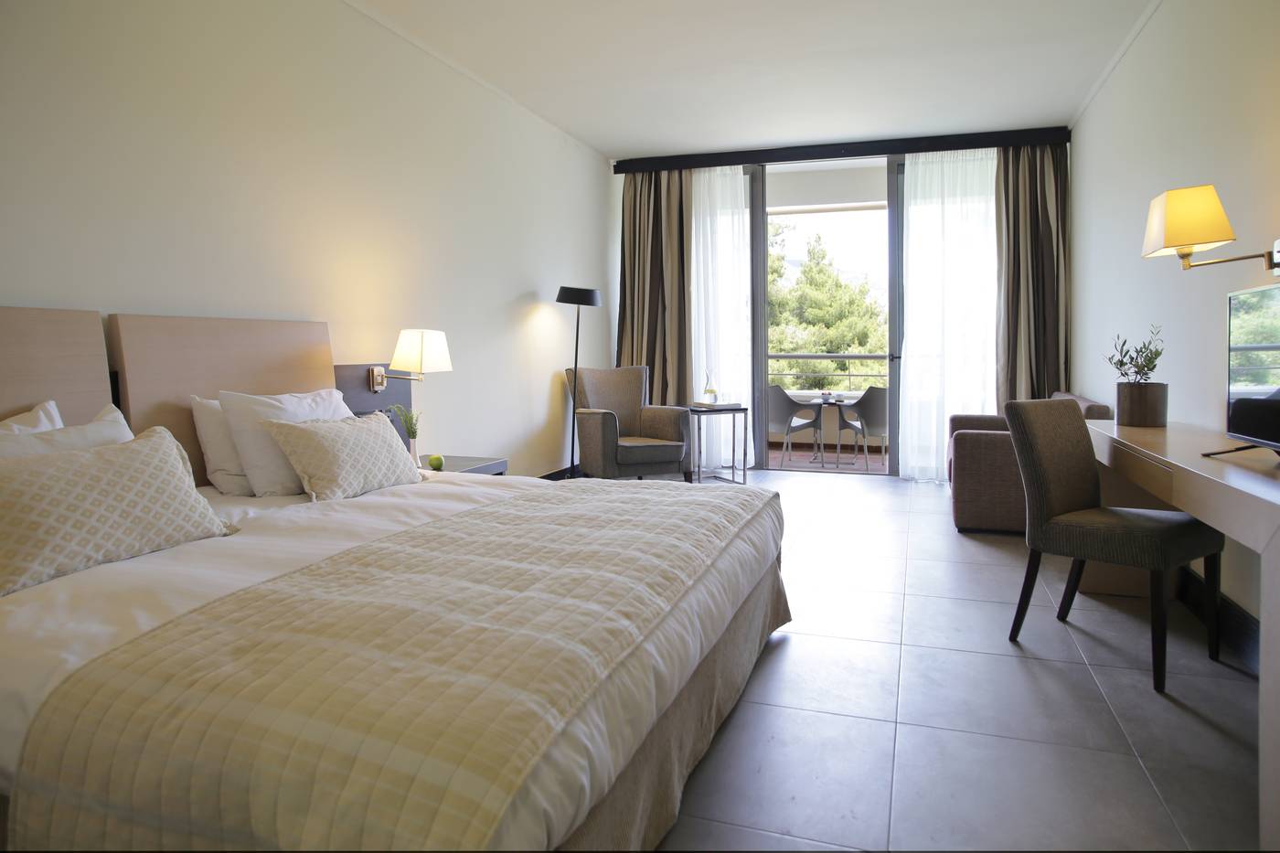 Sithonia---Porto-Carras-Grand-Resort-Room-18