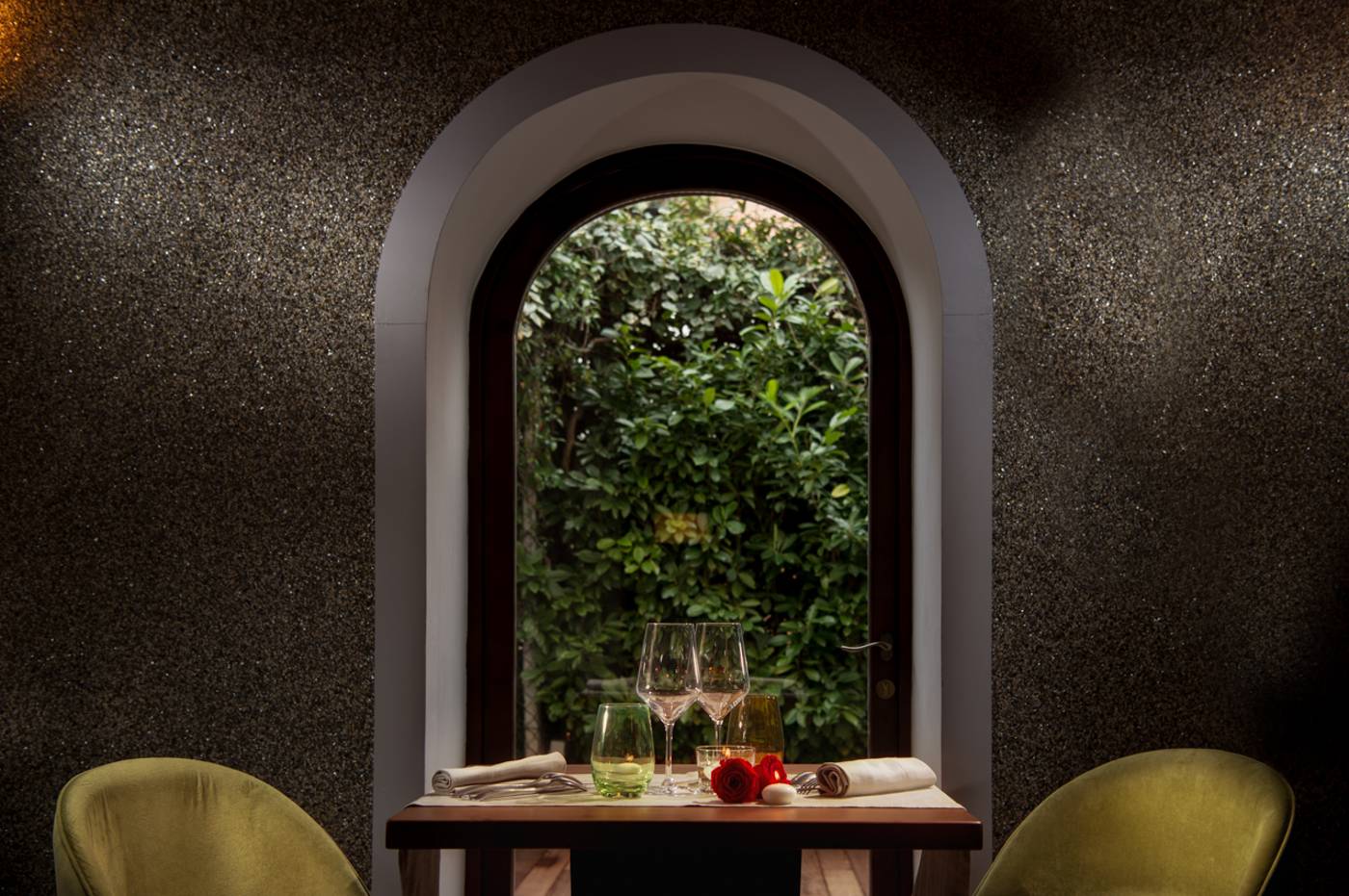 Sonder-Salute-Palace-Restaurant-18