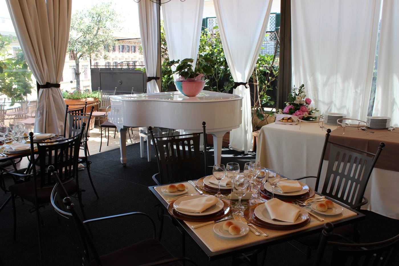 Dei-Consoli-Roma-General-view-15