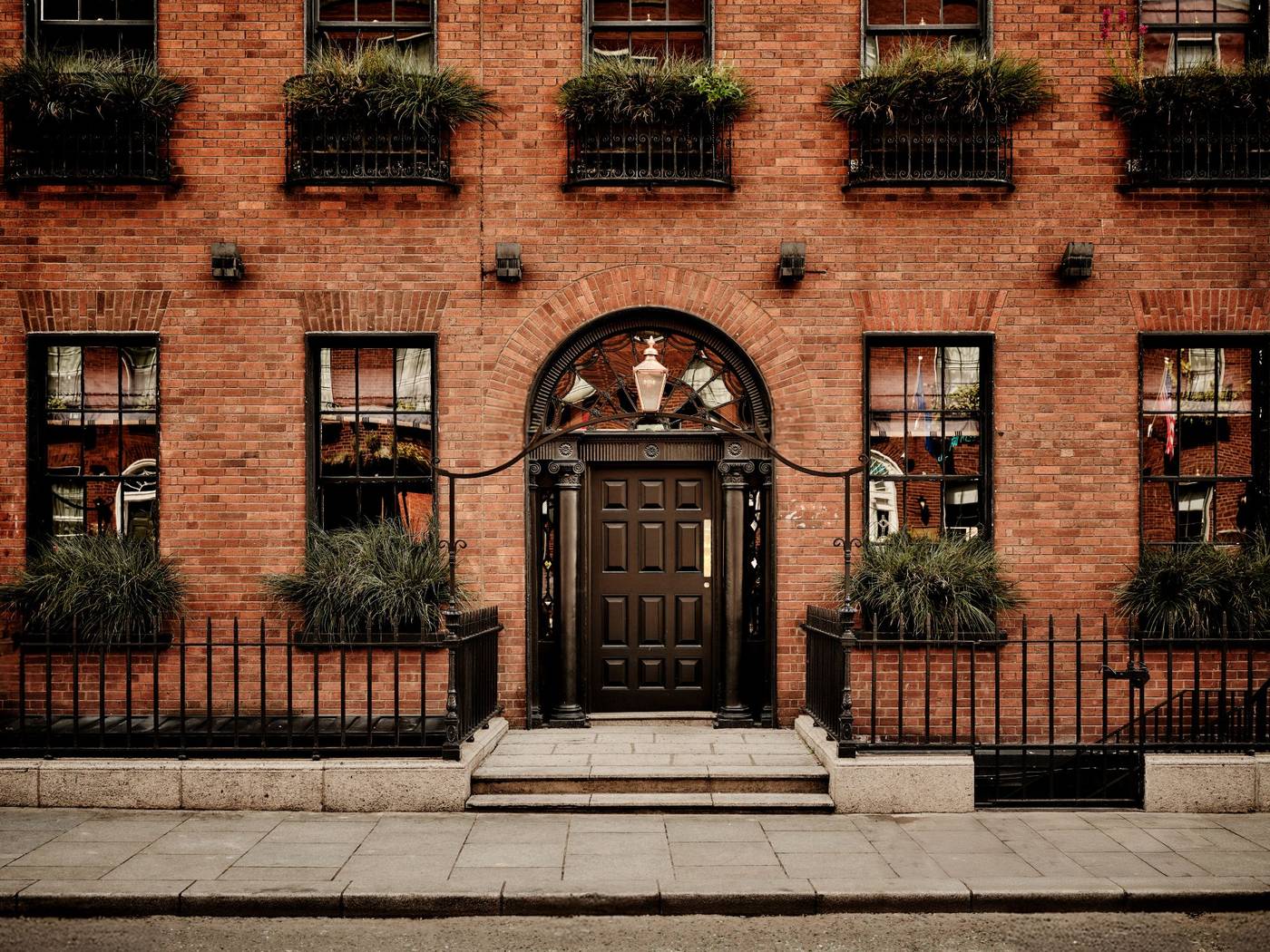 The-Dean-Hotel-Dublin-General-view-2