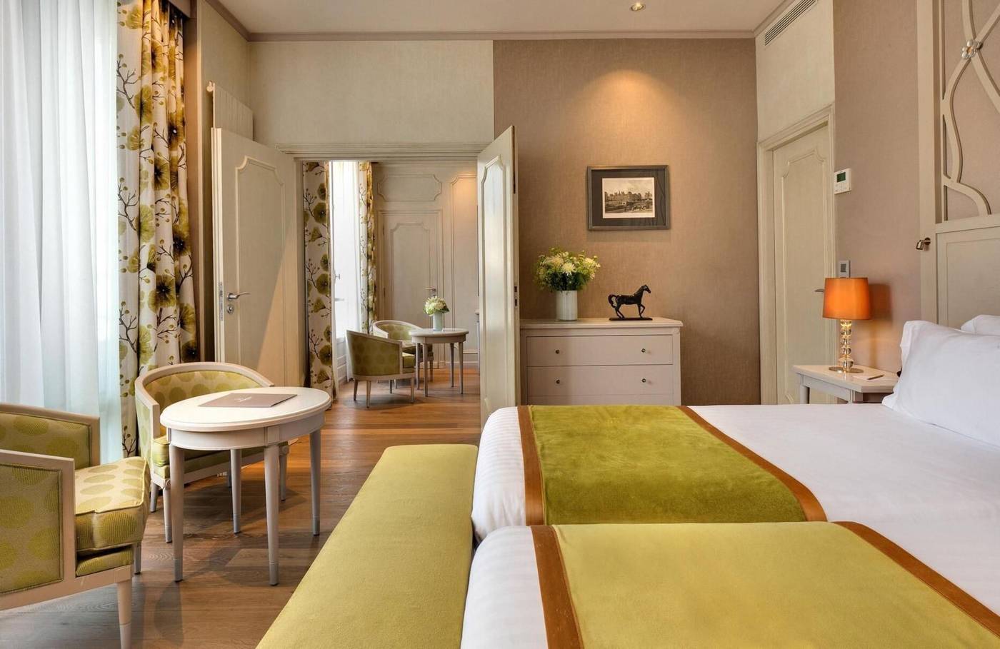 Chateau-Frontenac-Room-30