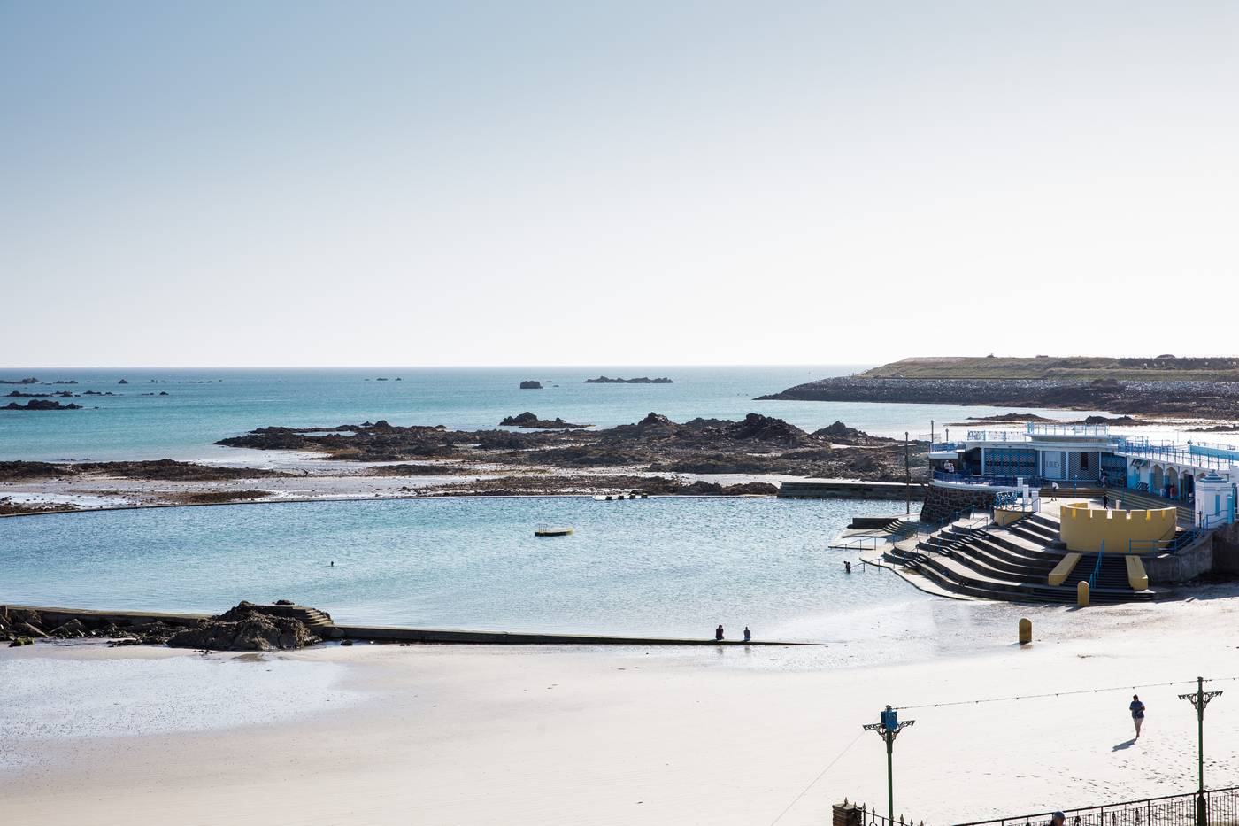 Ommaroo-Hotel-Beach-6